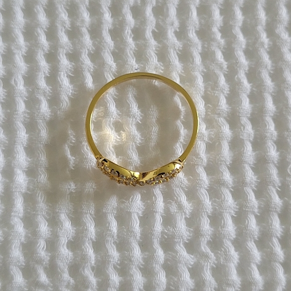 Infinity♾️ Symbol with Pave Crystals💎 Ring - Sz 8 - Picture 13 of 16